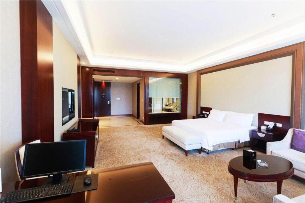 Linyi Blue Horizon International Hotel Yi He Εξωτερικό φωτογραφία