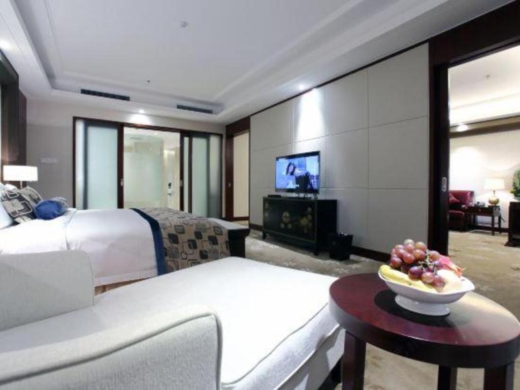 Linyi Blue Horizon International Hotel Yi He Εξωτερικό φωτογραφία