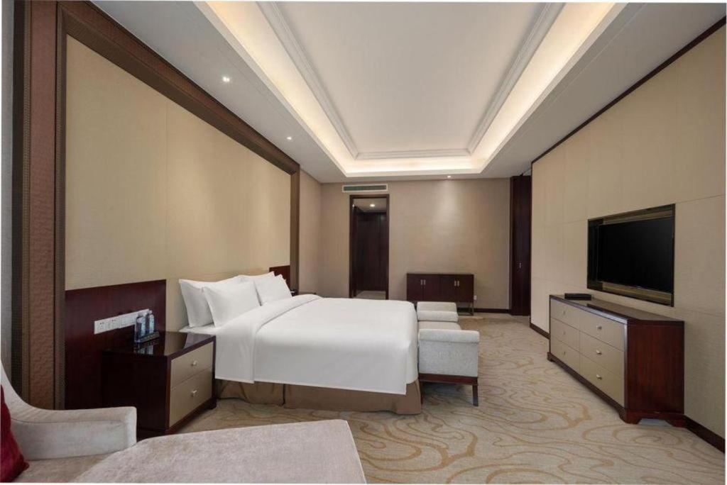 Linyi Blue Horizon International Hotel Yi He Εξωτερικό φωτογραφία