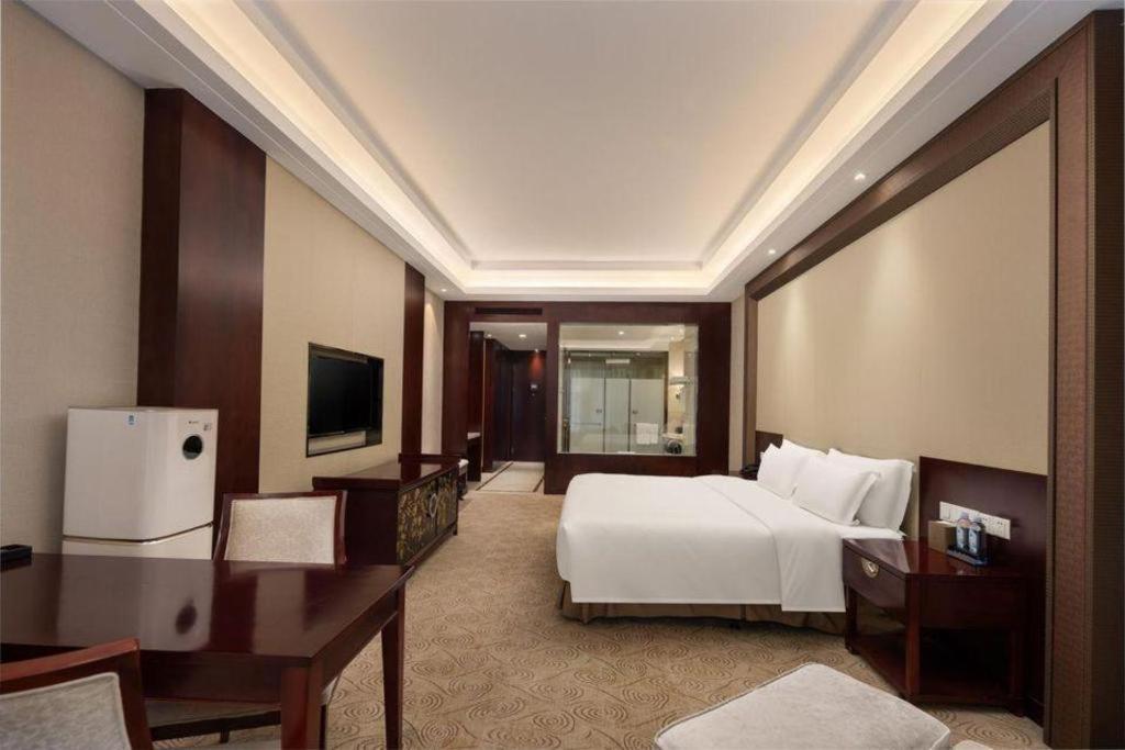 Linyi Blue Horizon International Hotel Yi He Εξωτερικό φωτογραφία