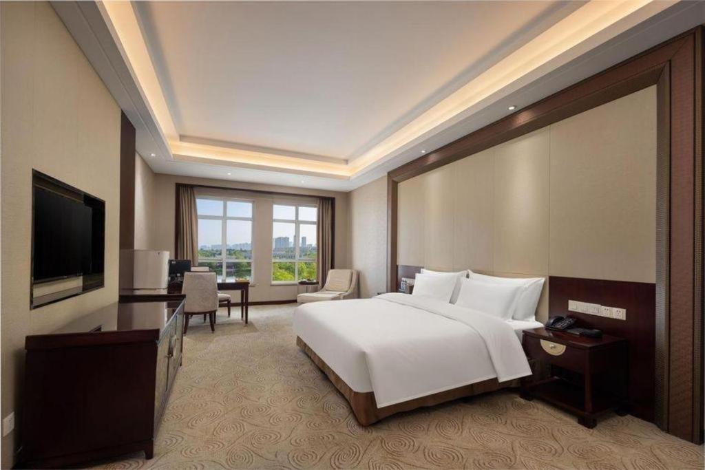 Linyi Blue Horizon International Hotel Yi He Εξωτερικό φωτογραφία