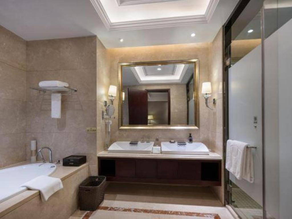 Linyi Blue Horizon International Hotel Yi He Εξωτερικό φωτογραφία